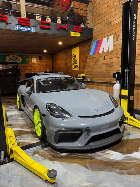 Porsche 718 GT4 by Knox Precision Detail